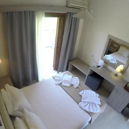 Hotel Sunwaves Beach 2*