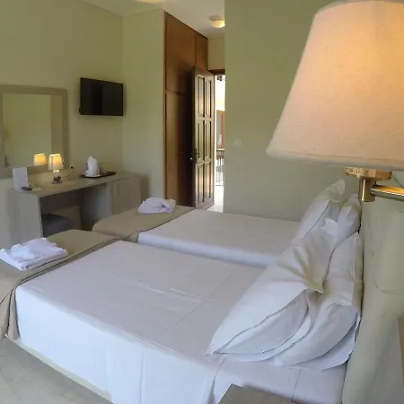 Hotel Sunwaves Beach 2*