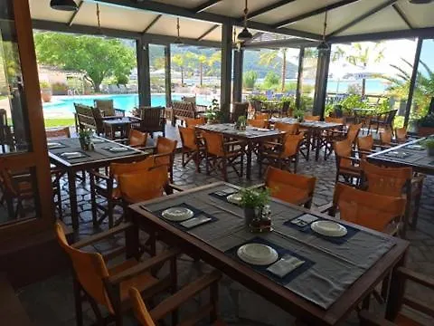 Sunwaves Beach Hotel